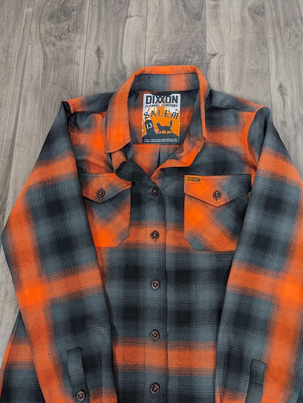 Dixxon Flannel Company Women's Shirt Salem Size Medium - Picture 9 of 15